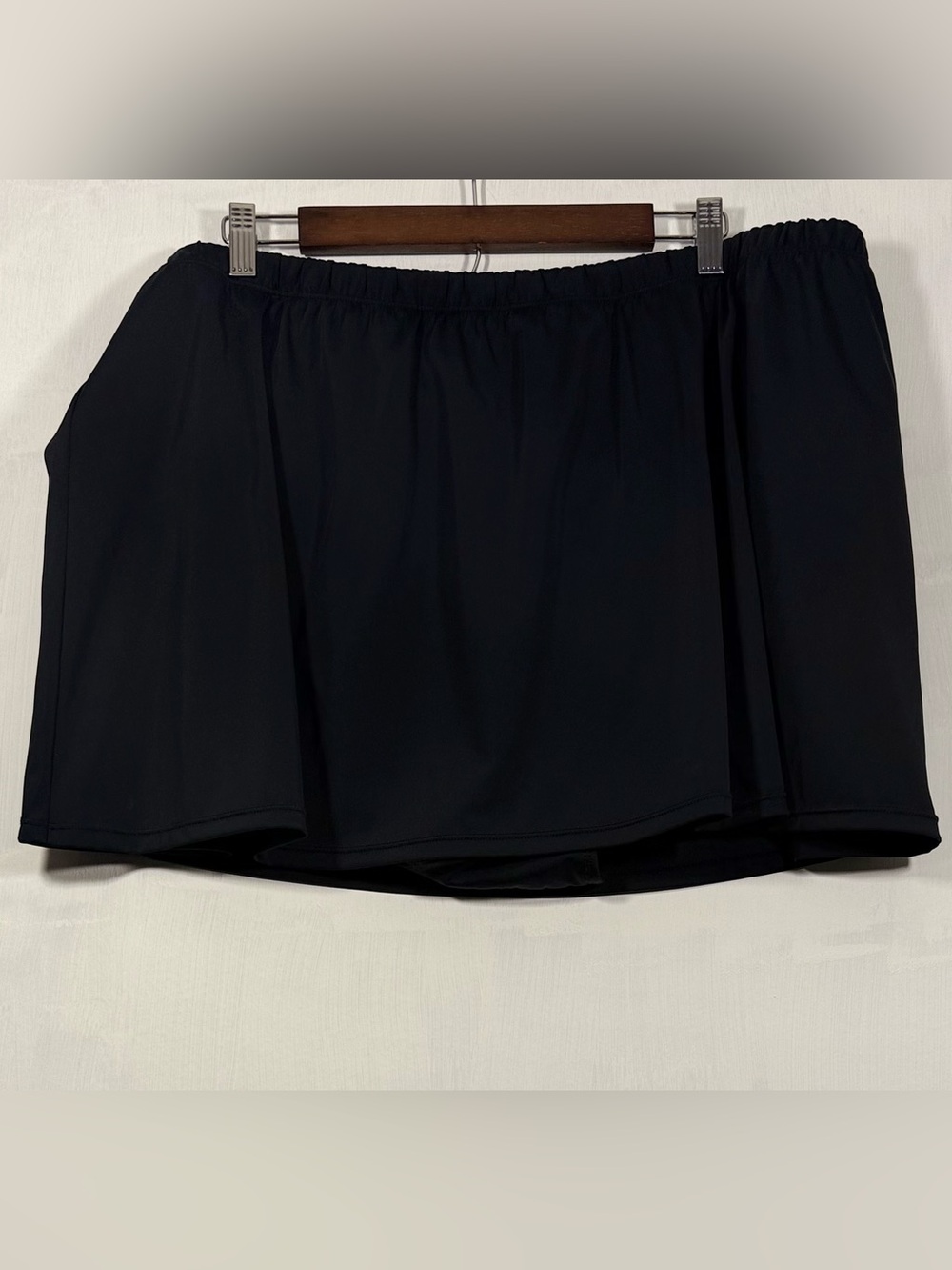SWIM 365 Black Elastic-Waist Circle Swim Skirt